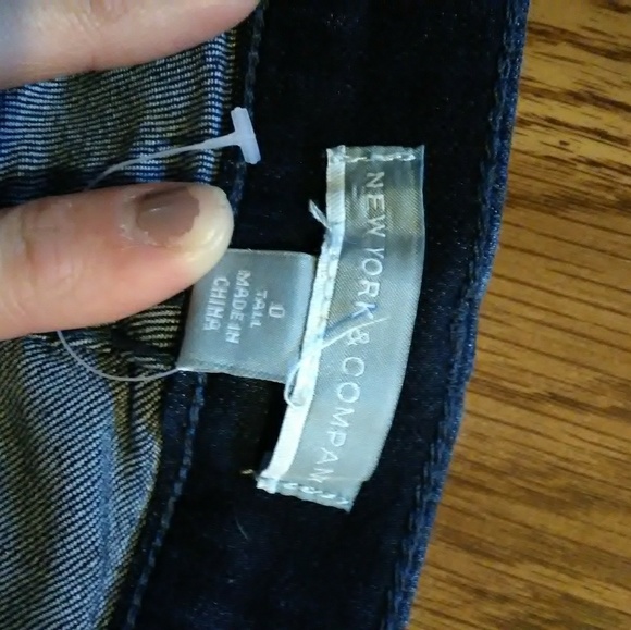 Jeans - Picture 3 of 3